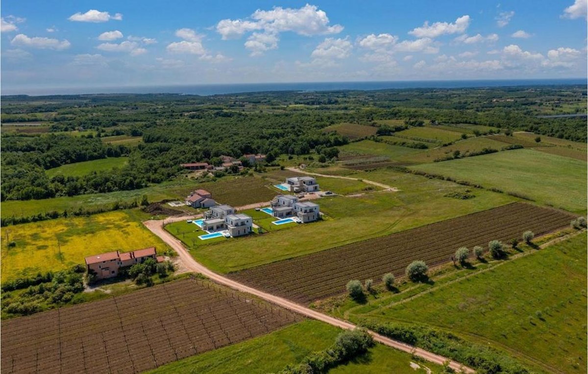 Novigrad okolica, građevinska parcela 537m2