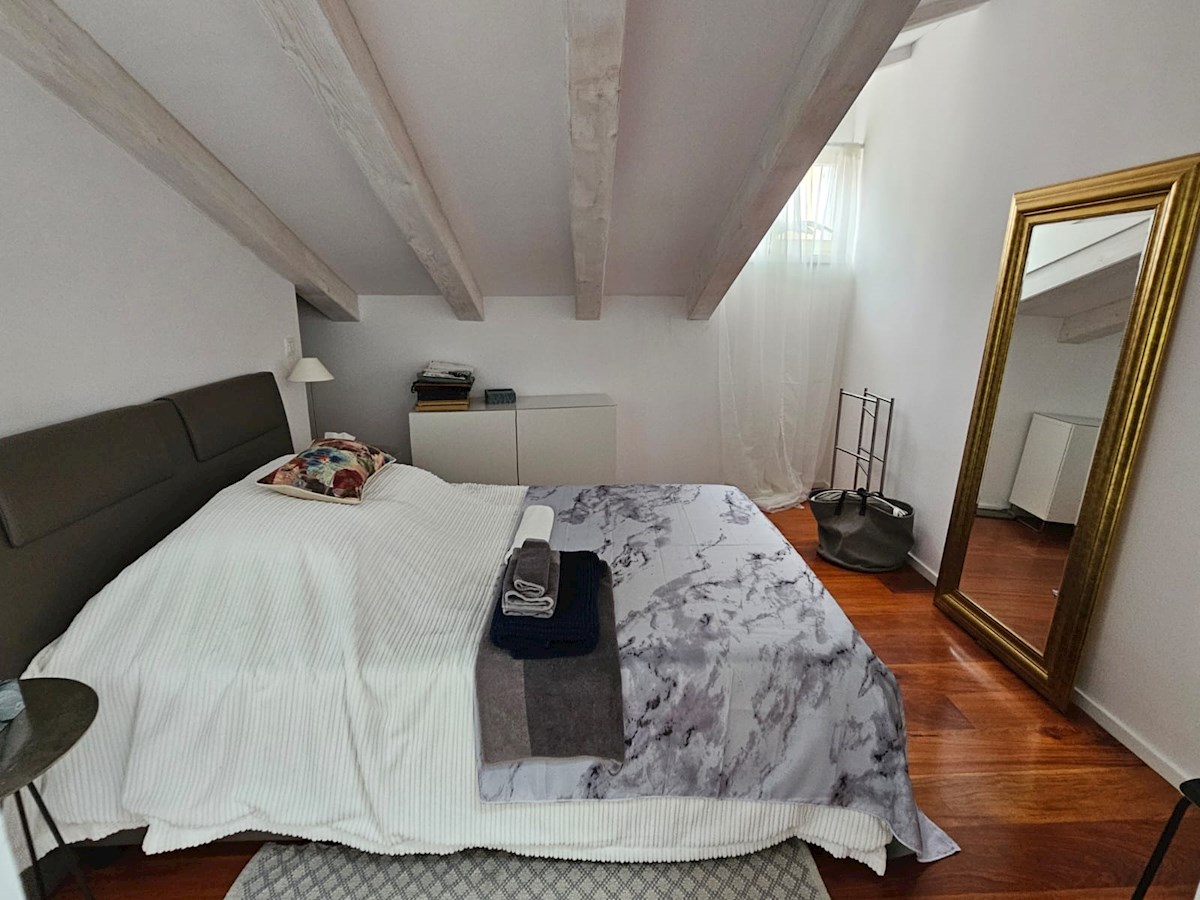 Istra, Rovinj, trije luksuzni apartmaji, prva vrsta do morja