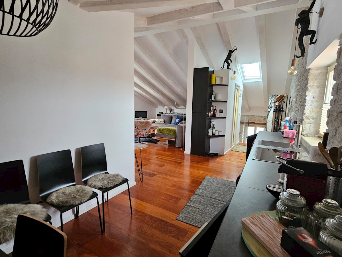 Istra, Rovinj, trije luksuzni apartmaji, prva vrsta do morja