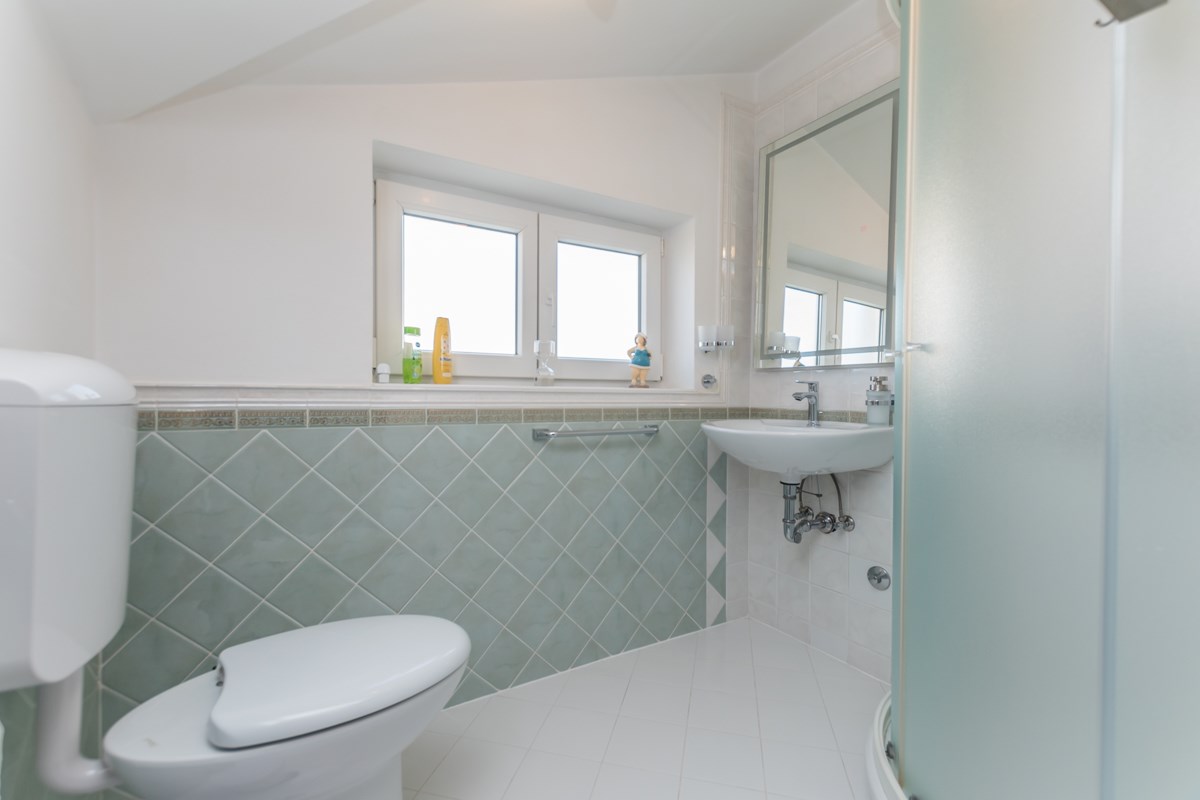 Poreč, Istra, stan s pogledom na more!