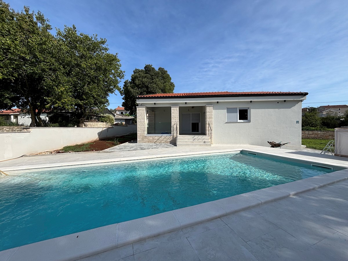 Istra, Rovinj – čudovita vila z bazenom, obdana z naravo