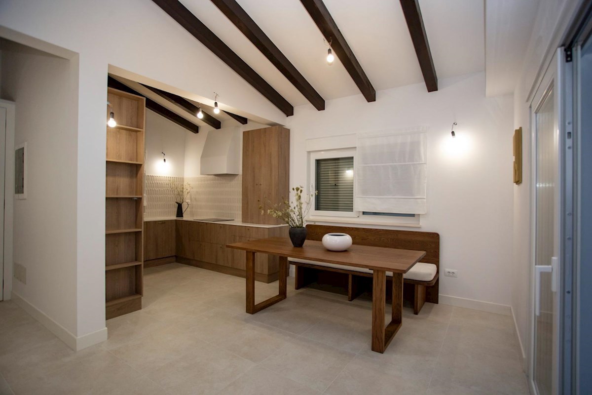 Istra, Rovinj – čudovita vila z bazenom, obdana z naravo