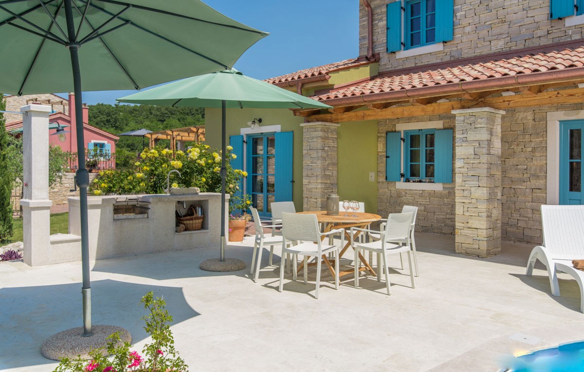 Umag, Istra – Hiša z bazenom in pogledom na morje