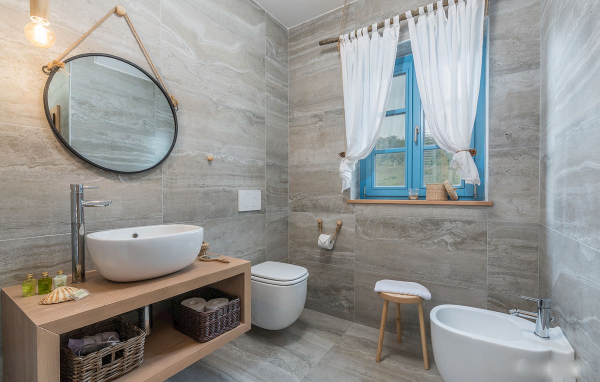 Umag, Istra – Hiša z bazenom in pogledom na morje