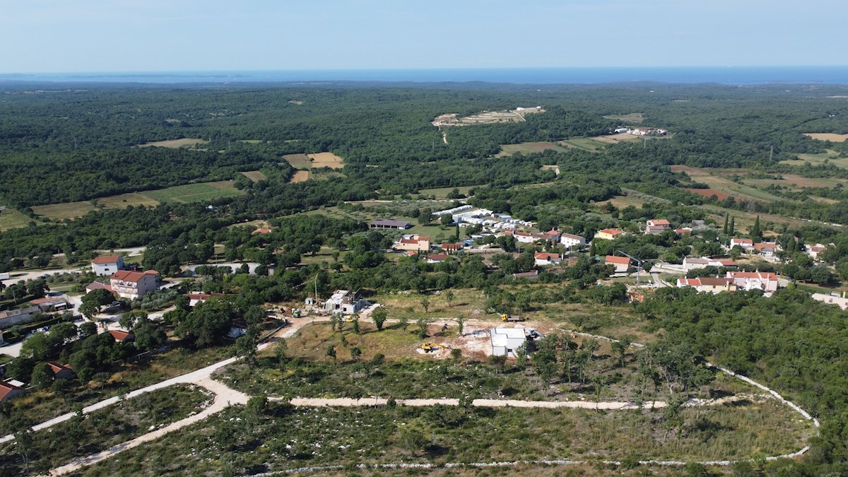 Rovinja, gradbeno zemljišče s pogledom na morje