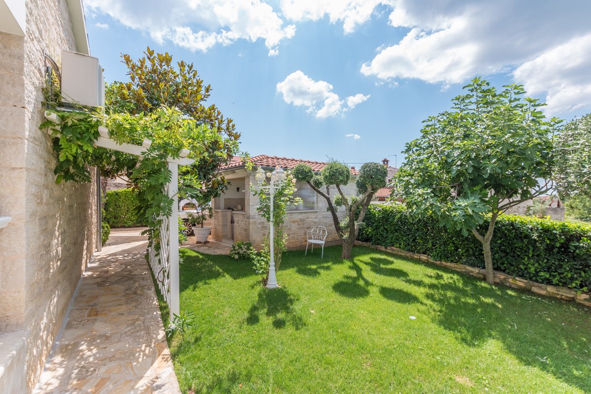 Poreč, mediteranska vila s panoramskim pogledom na morje