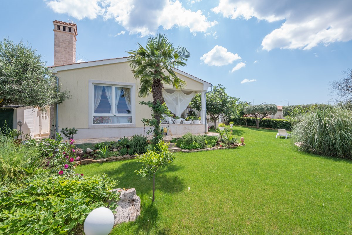 Poreč, mediteranska vila s panoramskim pogledom na morje