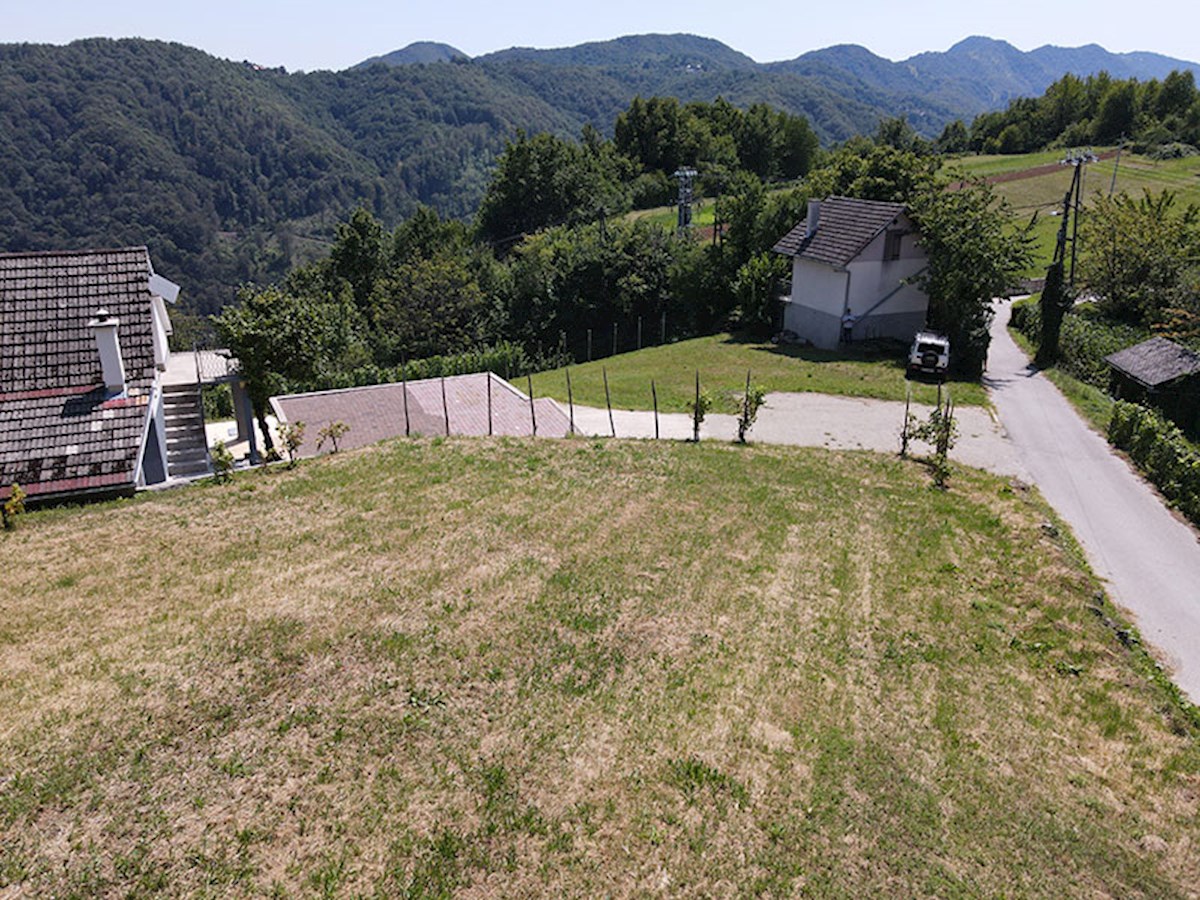 GRADBENO ZEMLJIŠČE - DRAGANJE SELO