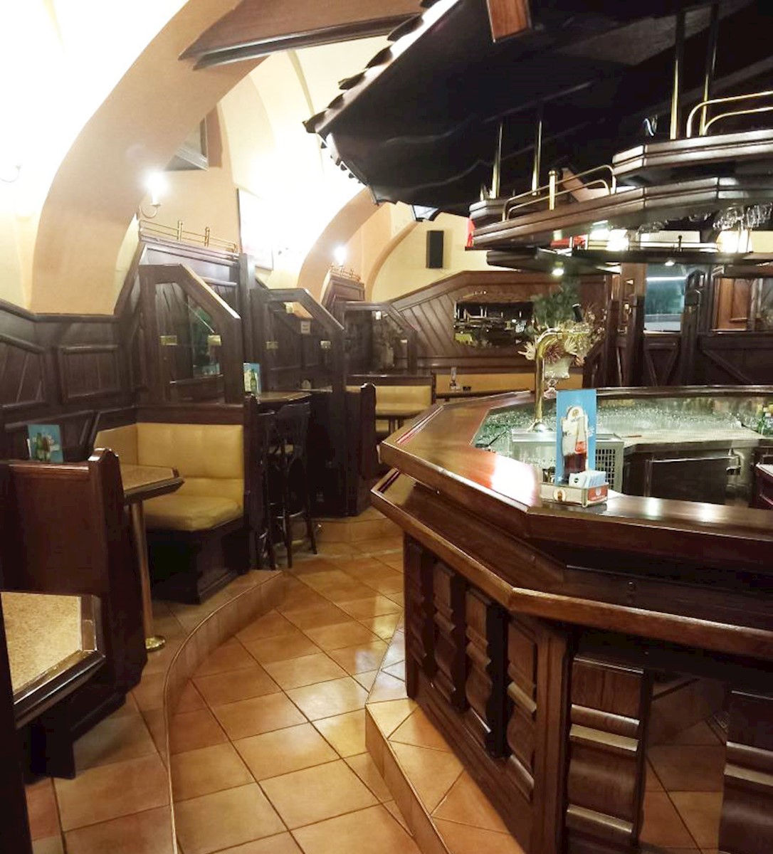 Gostinski lokal v središču Samobora