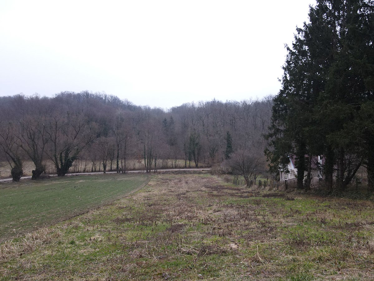 Gradbeno zemljišče - Malunje, Jastrebarsko