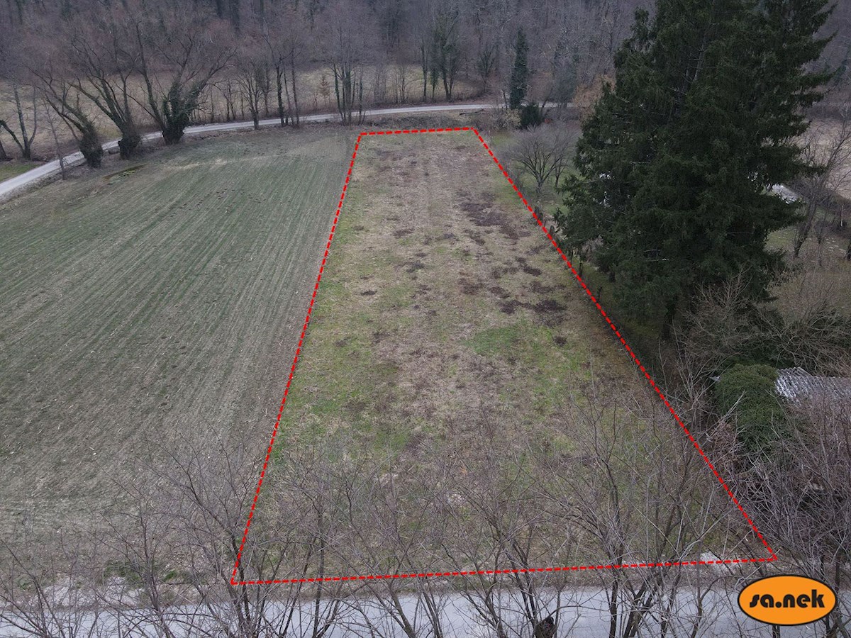 Gradbeno zemljišče - Malunje, Jastrebarsko