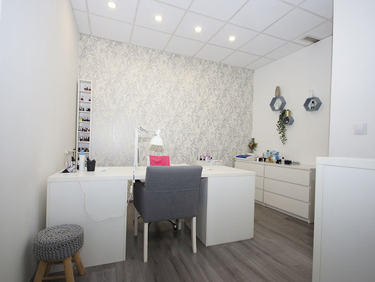 Poslovno stanovanjski objekt v središču Samobora