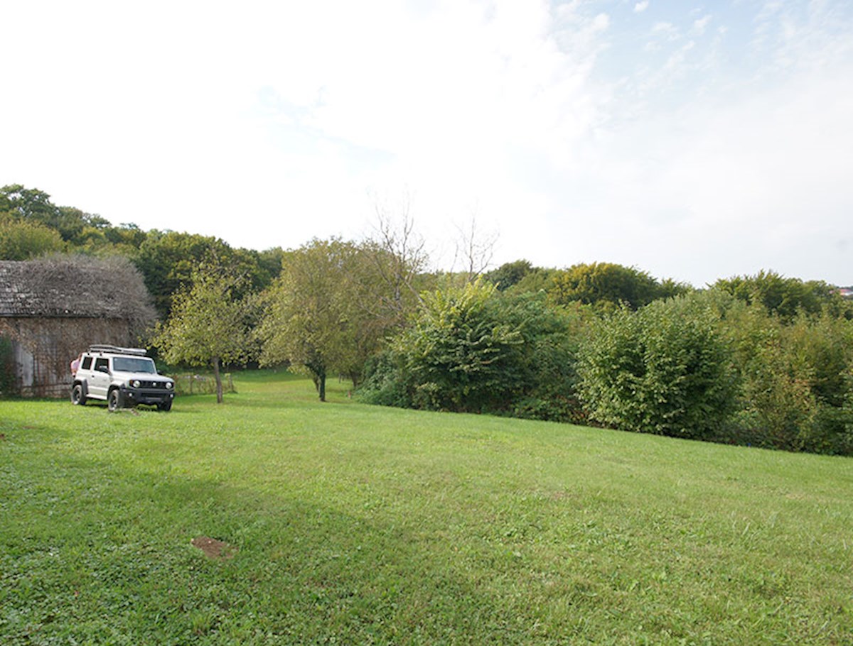 Zemljišče v Mali Rakovici - Samobor