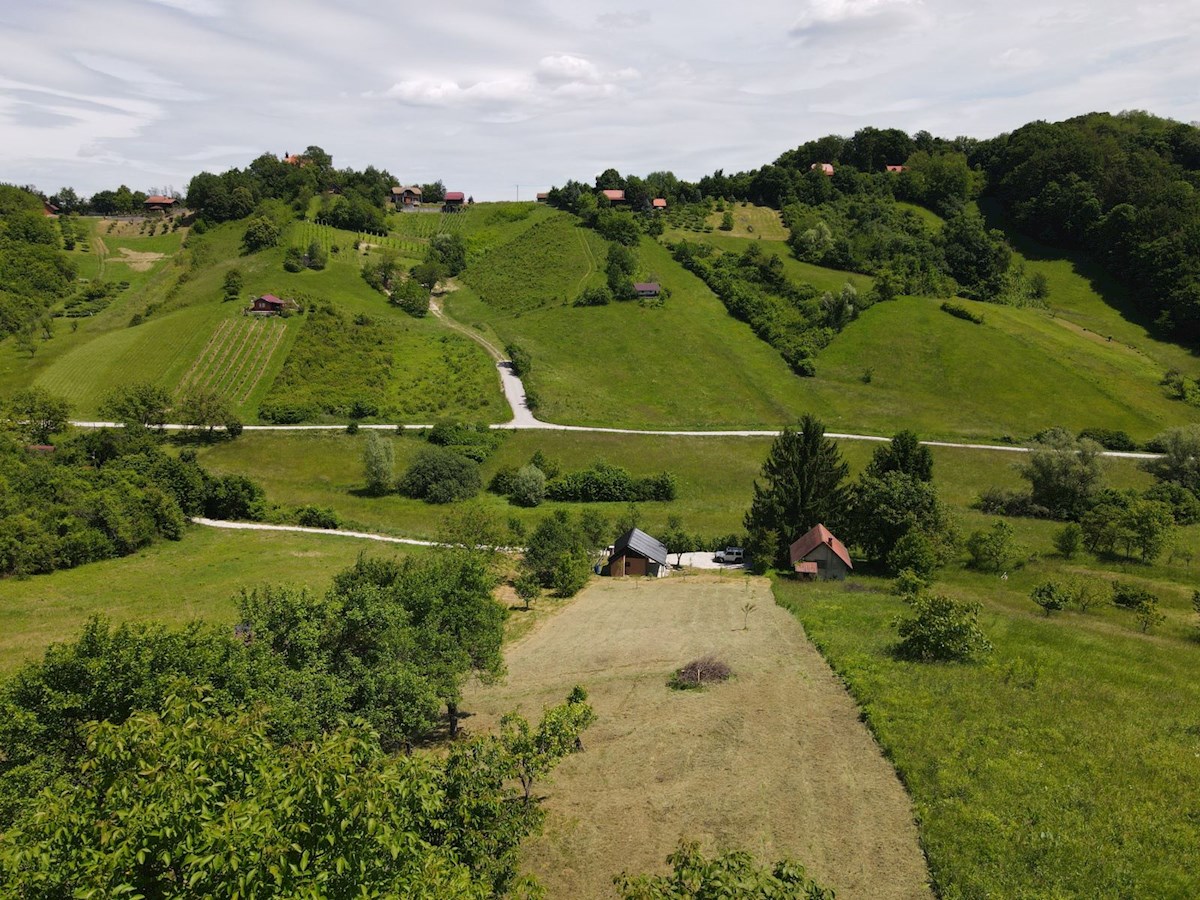 Vikend gradbišče v okolici Samobora (Molvice)