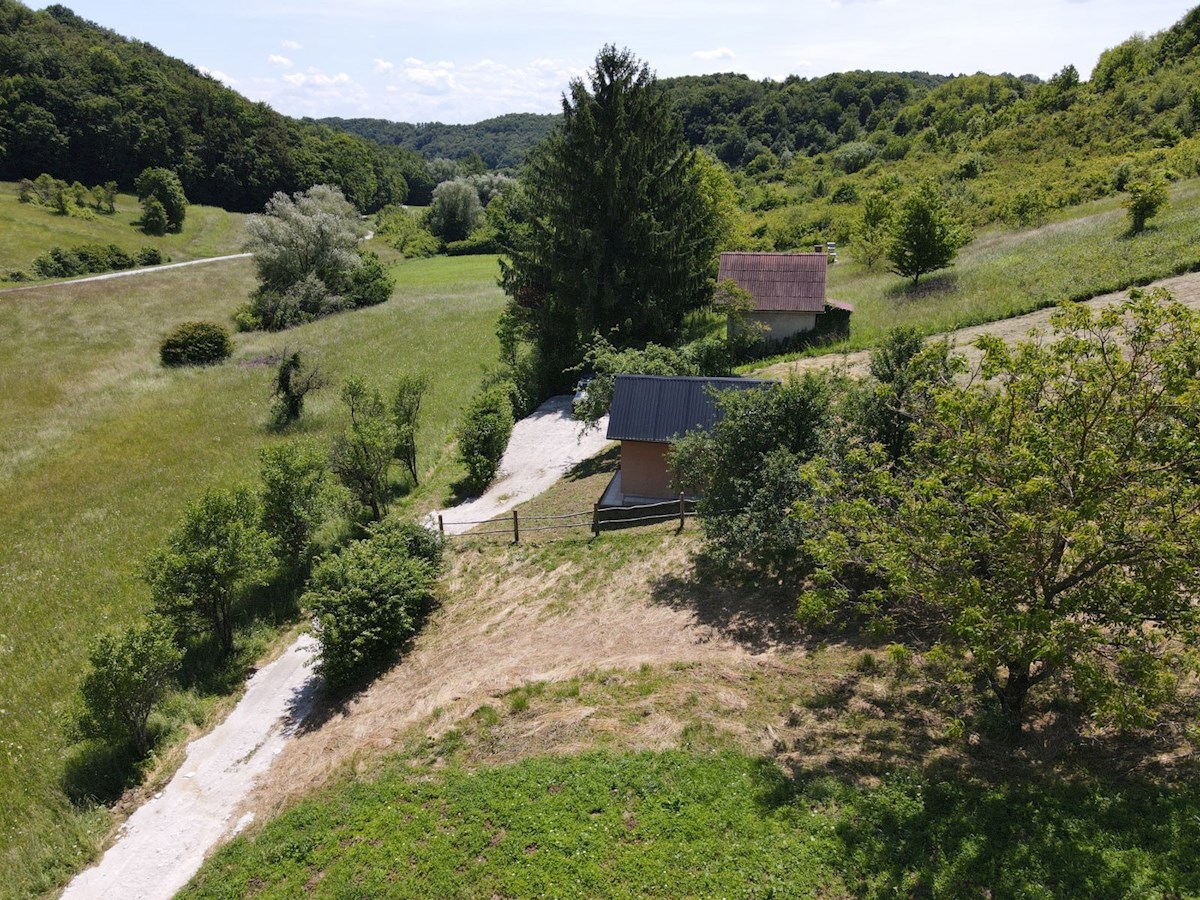 Vikend gradbišče v okolici Samobora (Molvice)