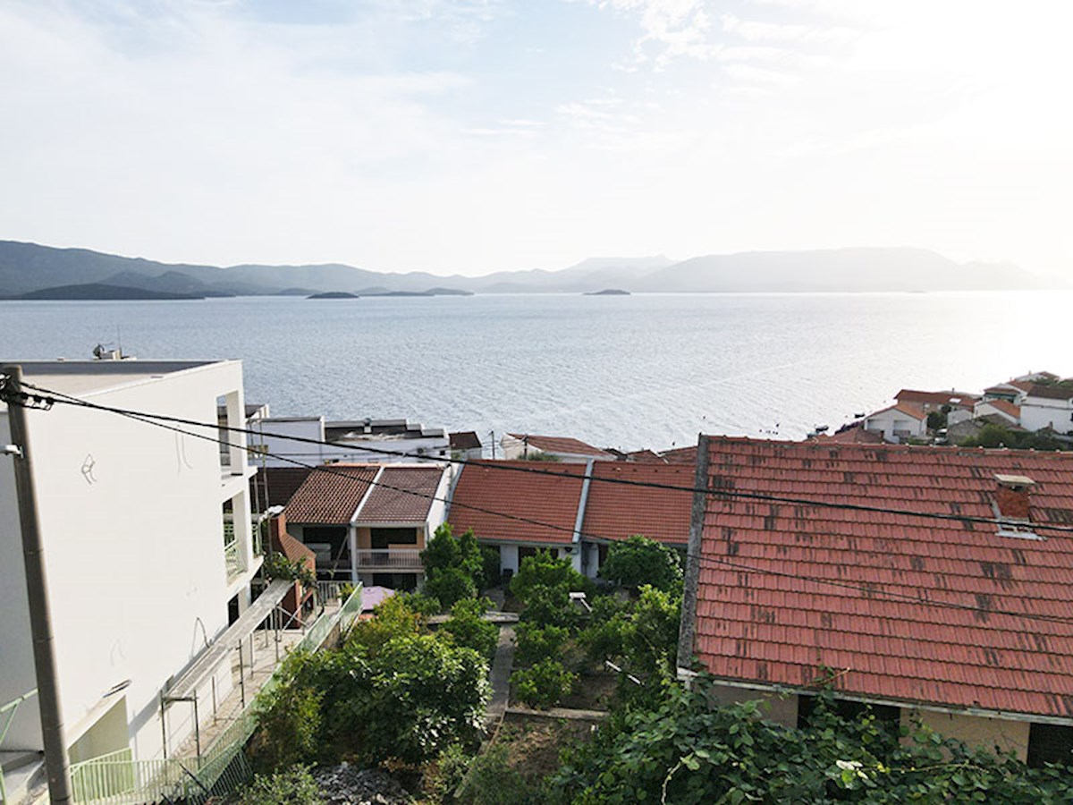 Turistični objekt s šestimi apartmaji - Komarna (Dubrovačko-neretvanska županija)