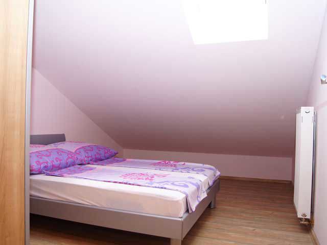 Štirisobno stanovanje - Novalja