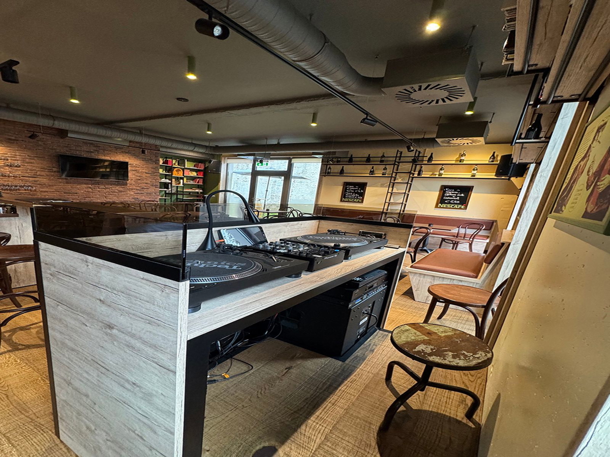 Gostinski lokal v središču Samobora