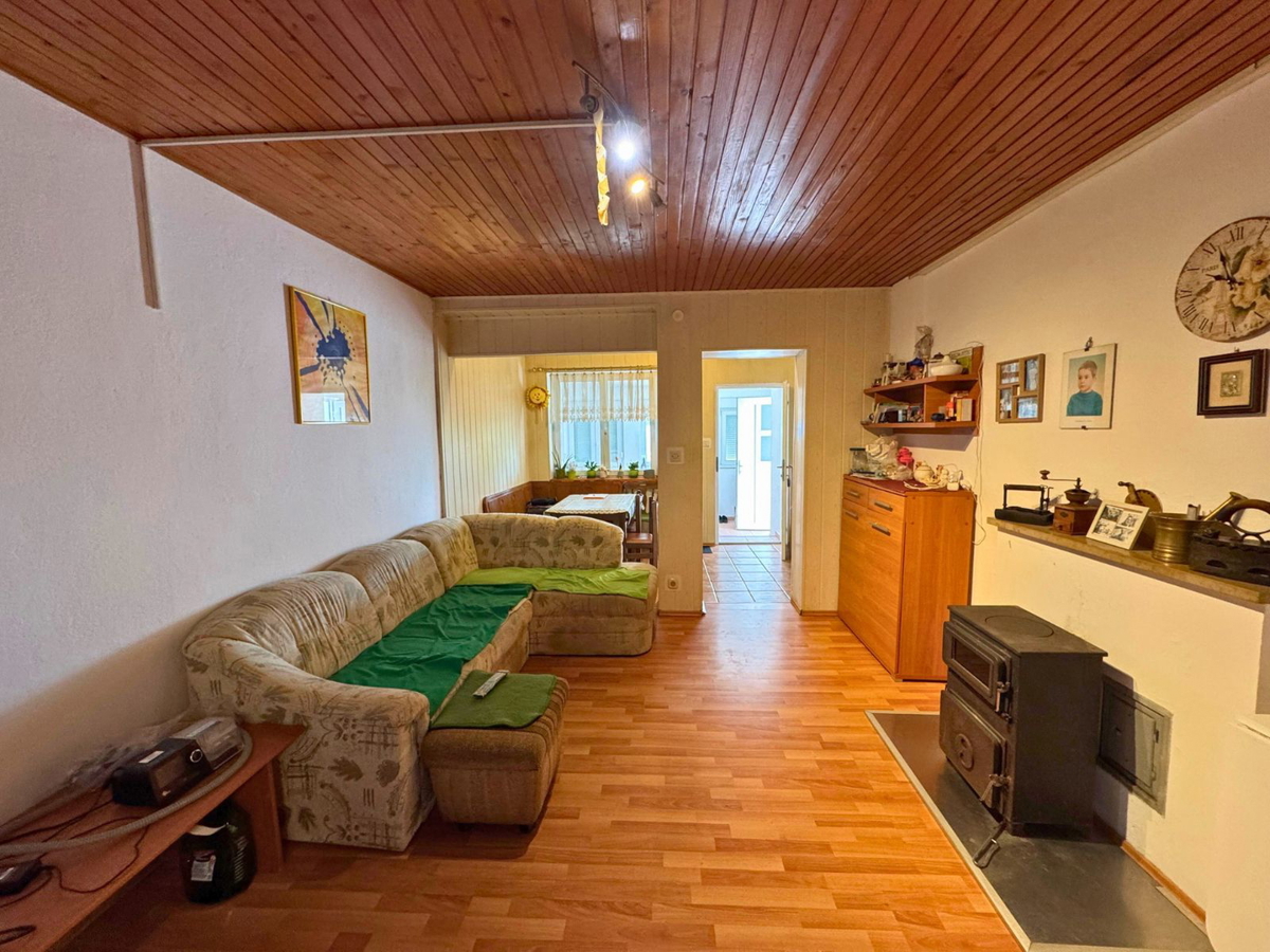 Hiša na Anindolu s čudovitim razgledom