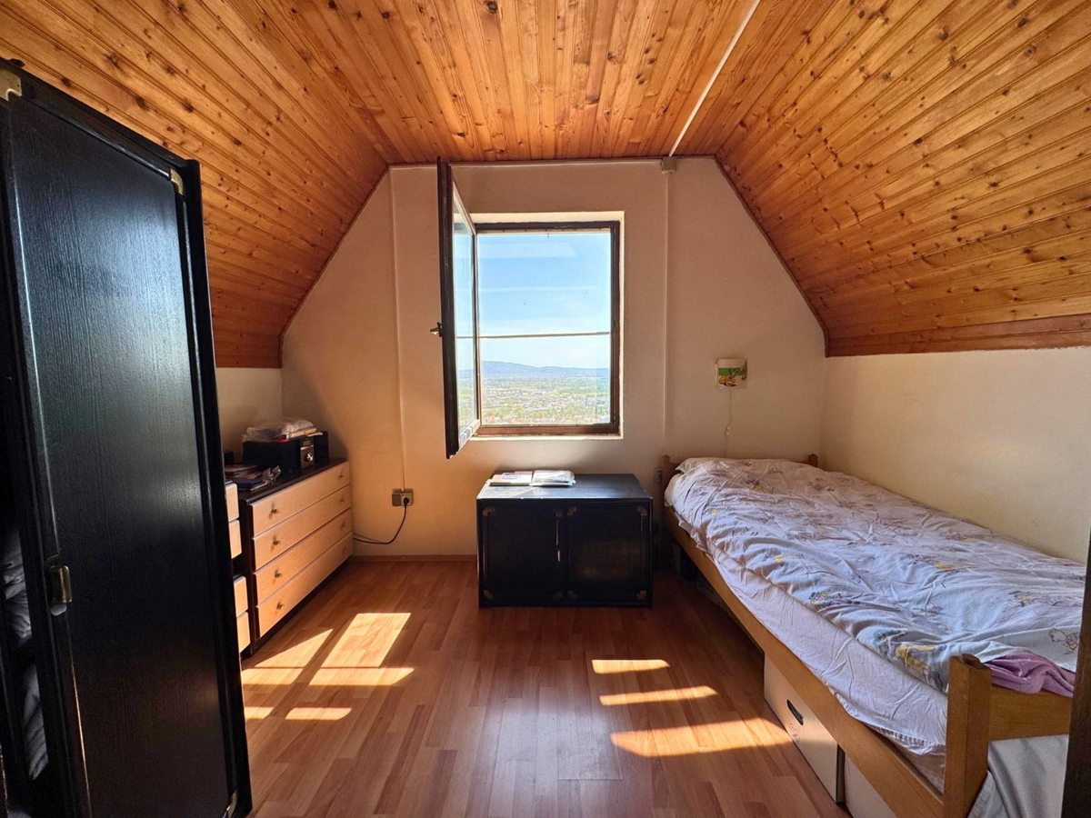 Hiša na Anindolu s čudovitim razgledom