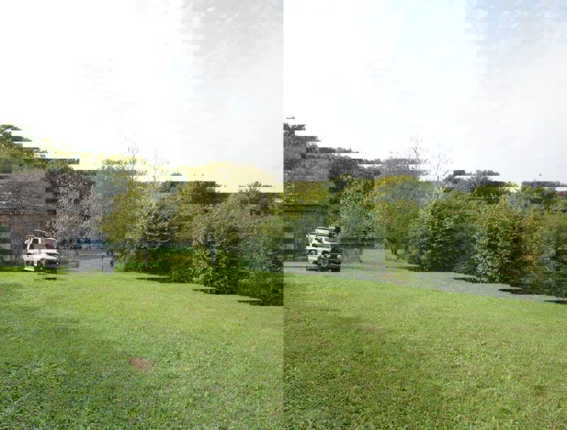 Zemljišče v Mali Rakovici - Samobor