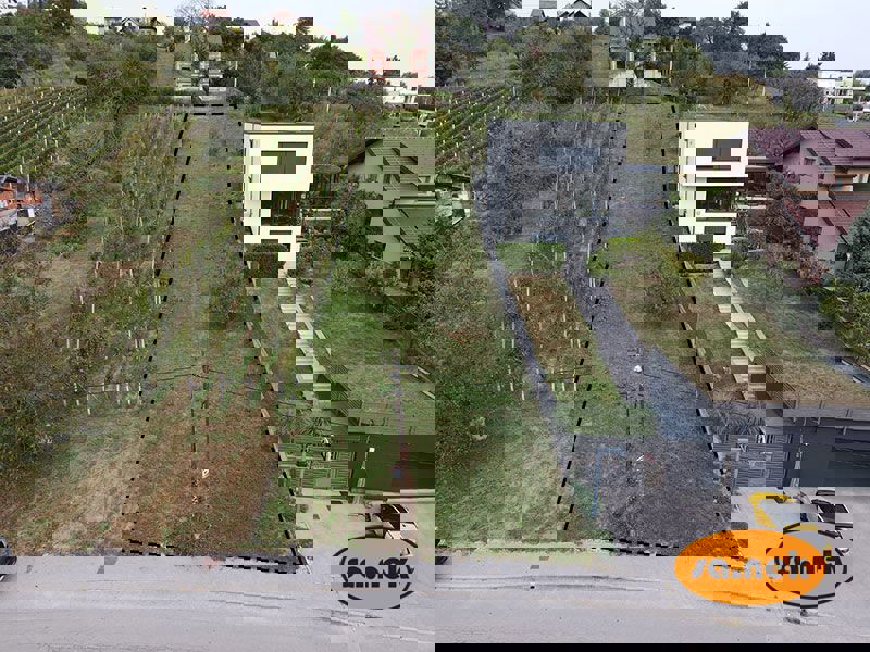 Zemljišče v Mali Rakovici - Samobor