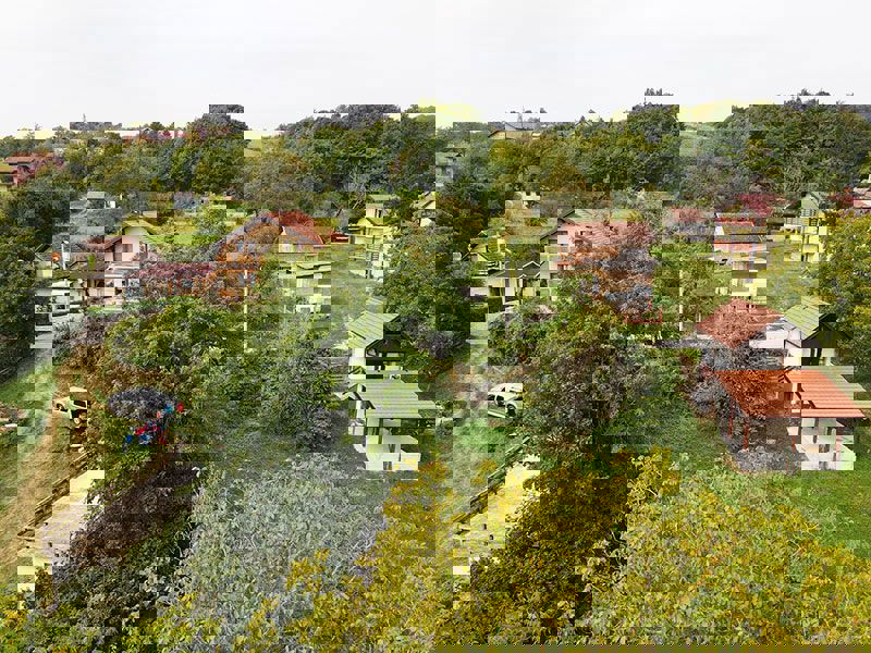 Zemljišče s čudovitim razgledom v Rakovici - Samobor