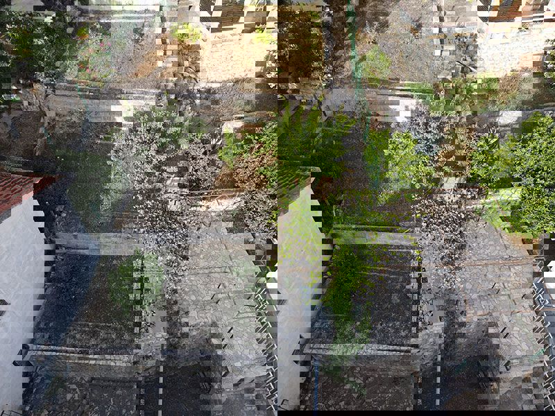 Turistični objekt s šestimi apartmaji - Komarna (Dubrovačko-neretvanska županija)