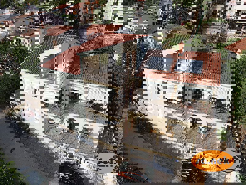 Turistični objekt s šestimi apartmaji - Komarna (Dubrovačko-neretvanska županija)