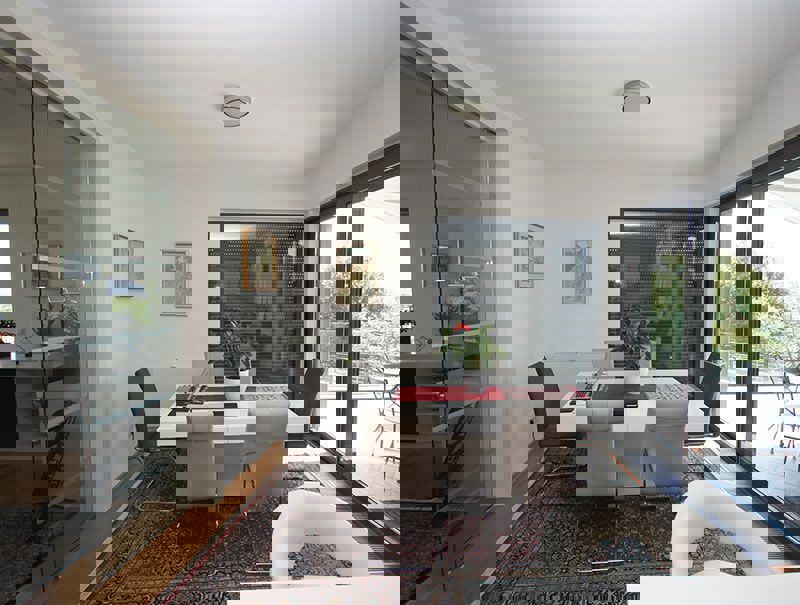 Moderna vila v Samoborju