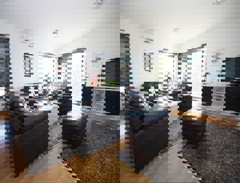 Moderna vila v Samoborju