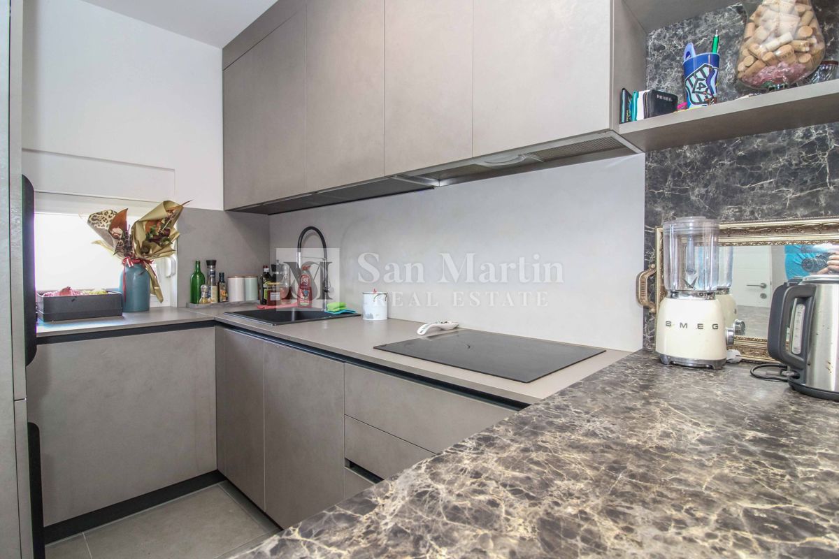 NOVIGRAD, OPREMLJENA NOVA HIŠA V VRSTI