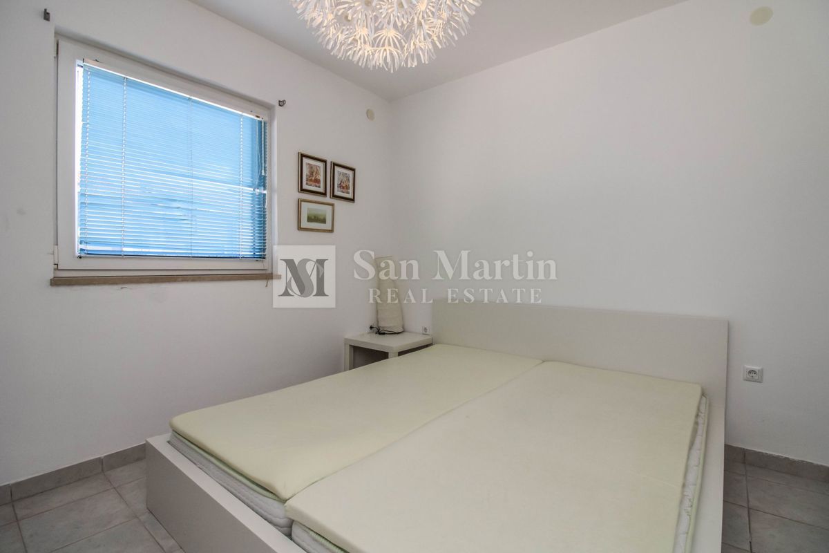 Poreč, okolica – lep apartma za 4 osebe blizu morja