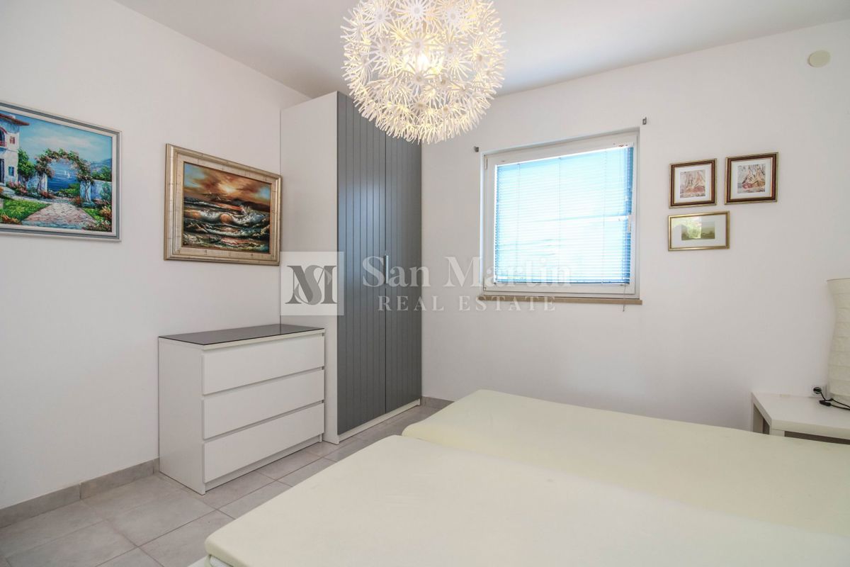 Poreč, okolica – lep apartma za 4 osebe blizu morja