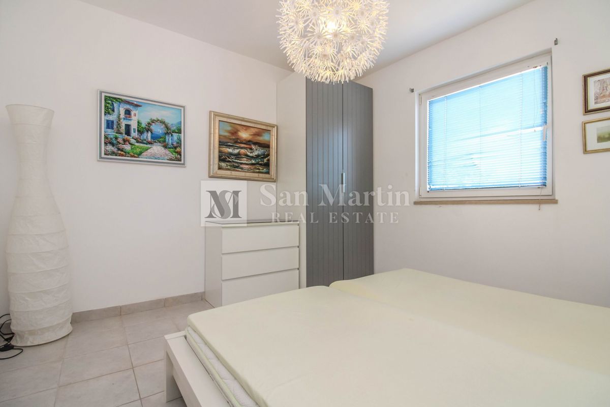 Poreč, okolica – lep apartma za 4 osebe blizu morja