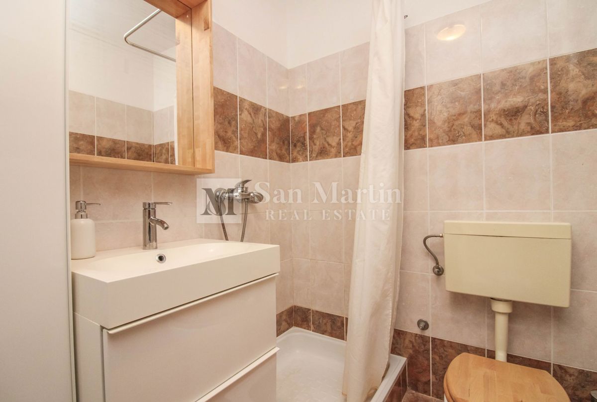 Poreč, okolica – lep apartma za 4 osebe blizu morja