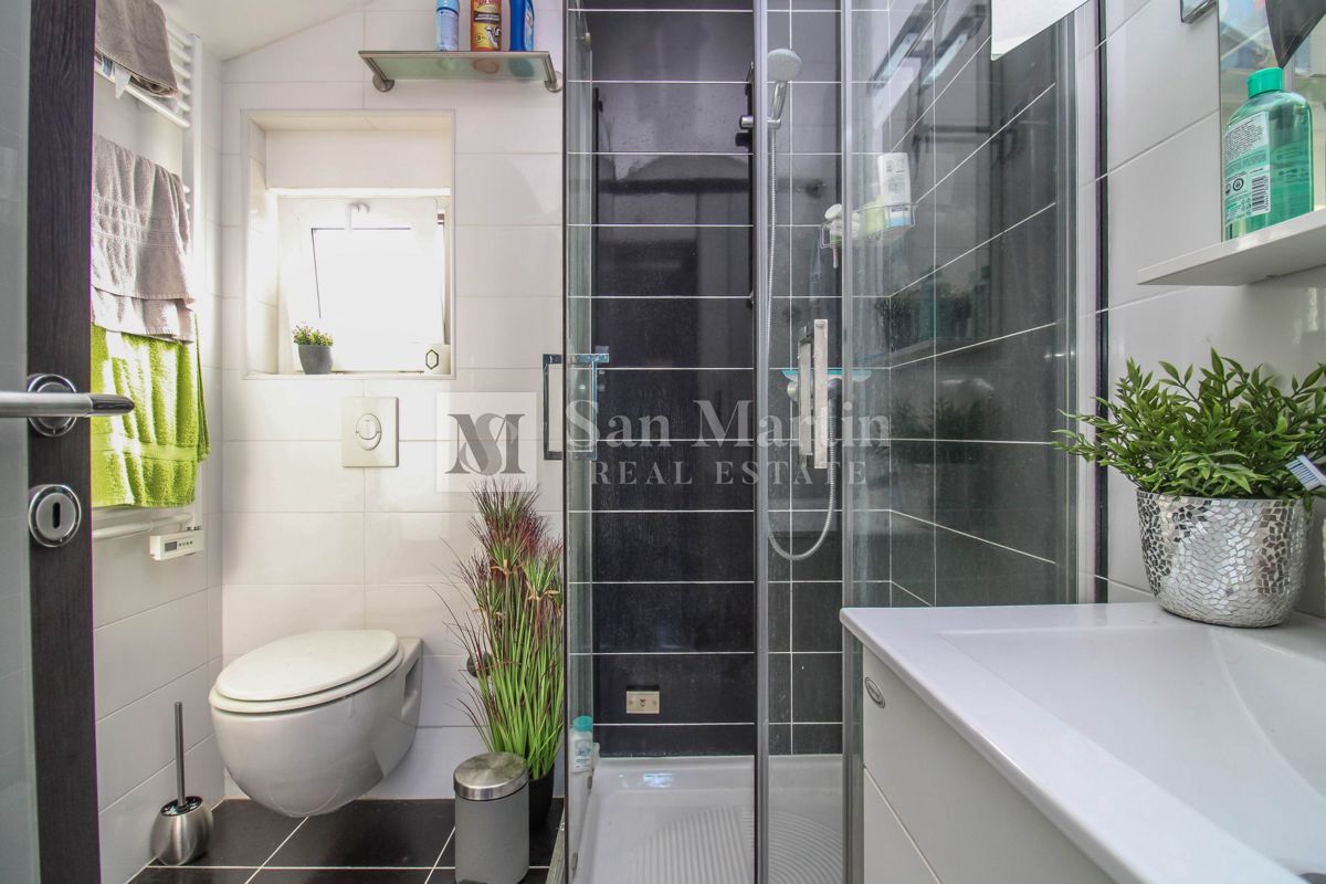 POREČ, 2-sobno stanovanje v bližini morja