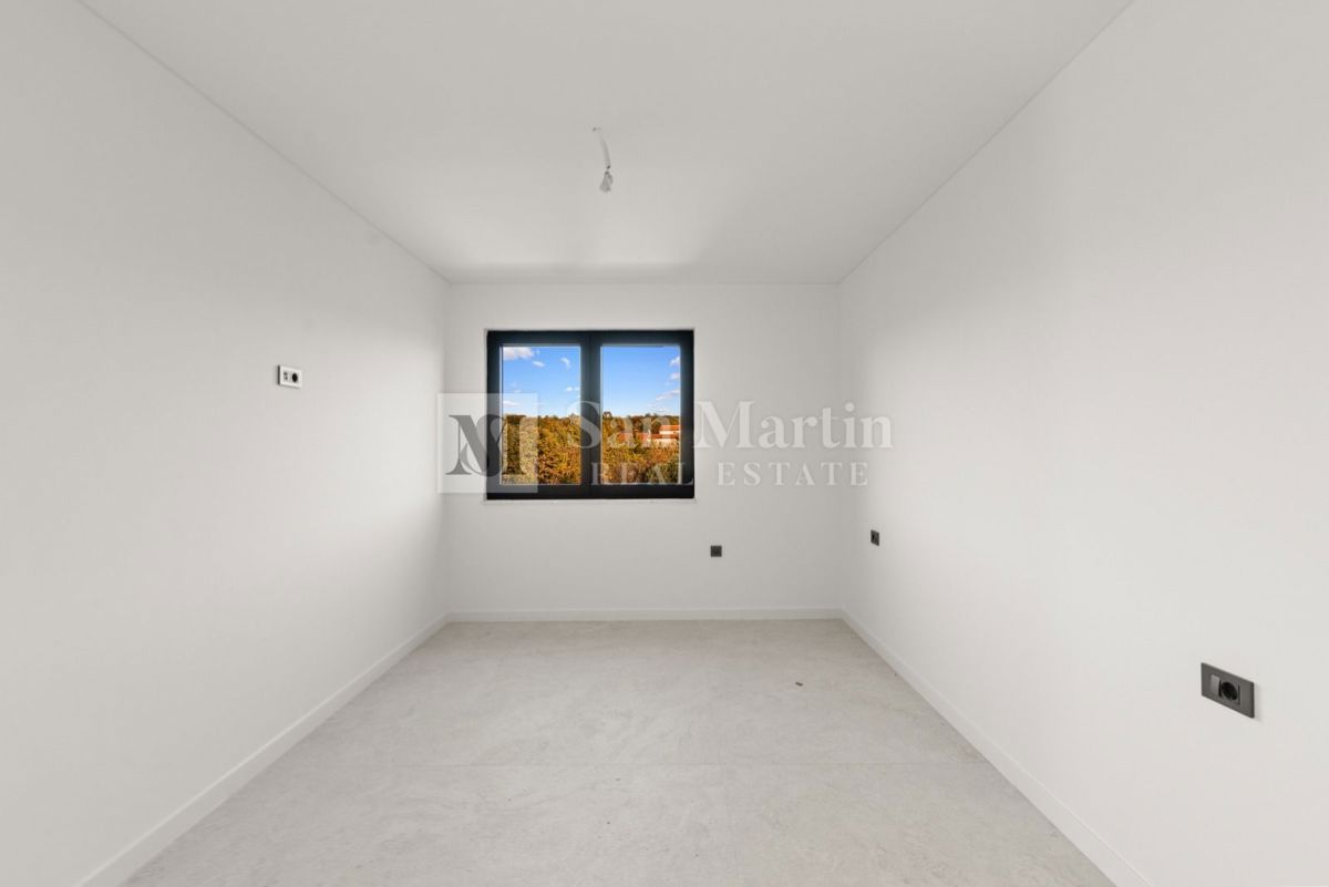 Poreč, okolica – Penthouse na mirni lokaciji s pogledom na morje