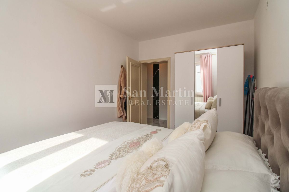 POREČ - ISKANA LOKACIJA - 200 M OD MORJA