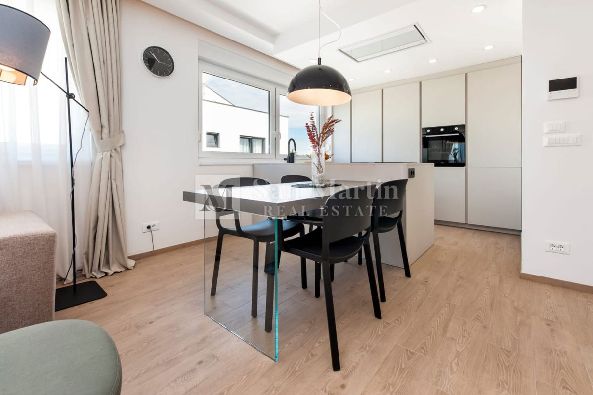 Rovinj, okolica - dva kvalitetna apartmaja v bližini morja
