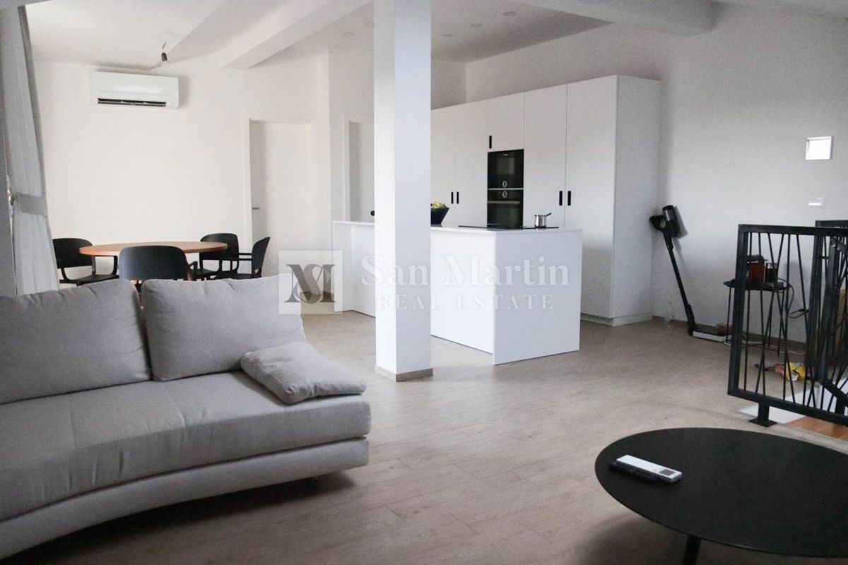 Rovinj, okolica - dva kvalitetna apartmaja v bližini morja