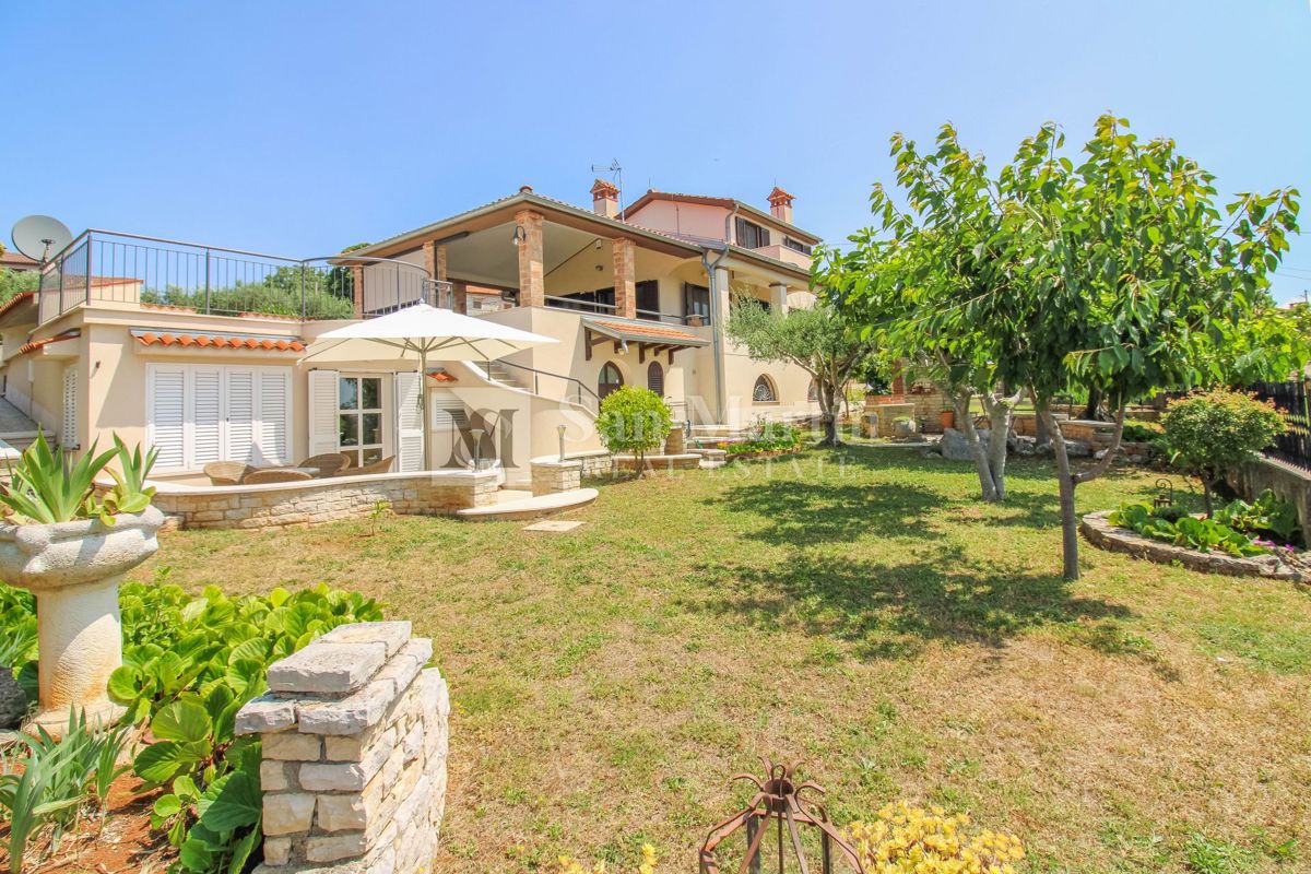 Poreč, okolica – Hiša s čudovitim pogledom na morje
