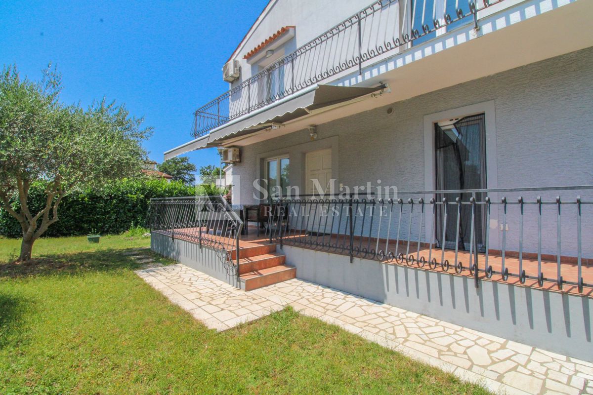 Poreč, okolica - hiša z 5 enotami na odlični lokaciji