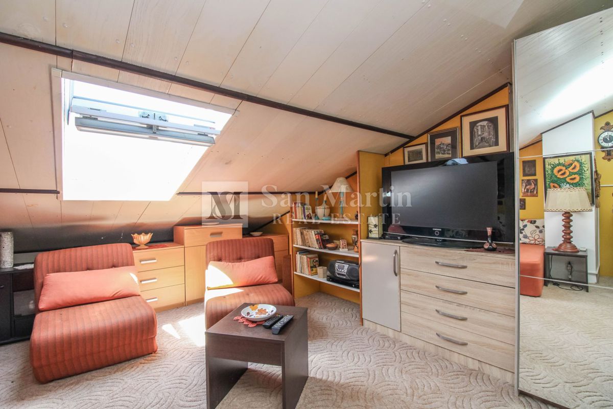 Poreč, center – Stanovanje z razgledom na morje v bližini plaž