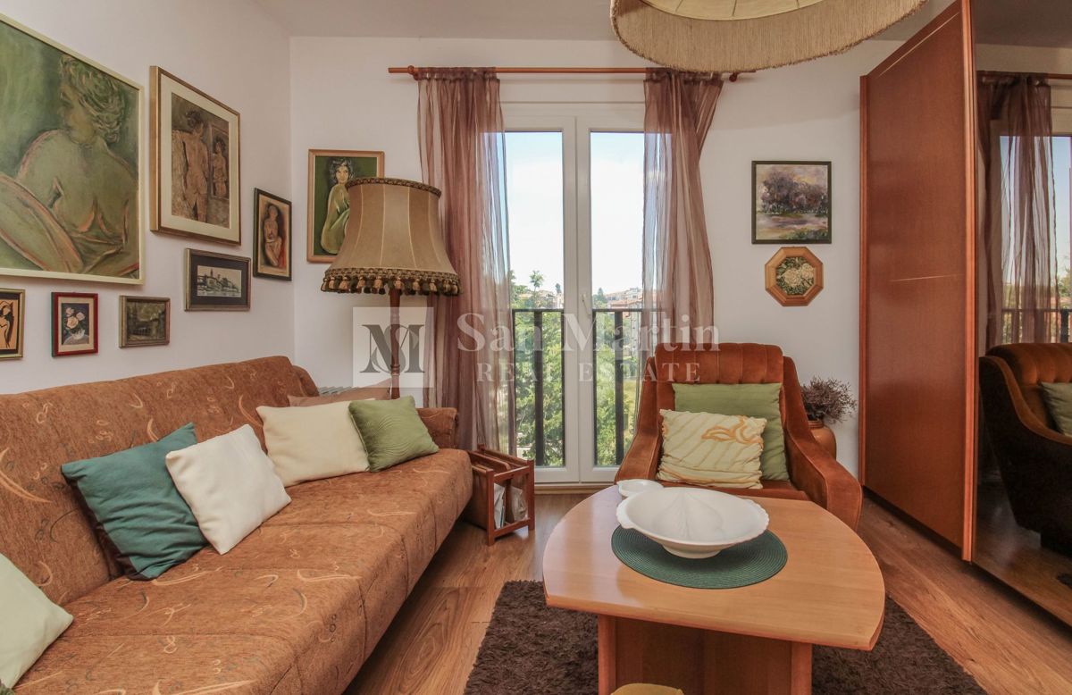 Poreč, center – Stanovanje z razgledom na morje v bližini plaž
