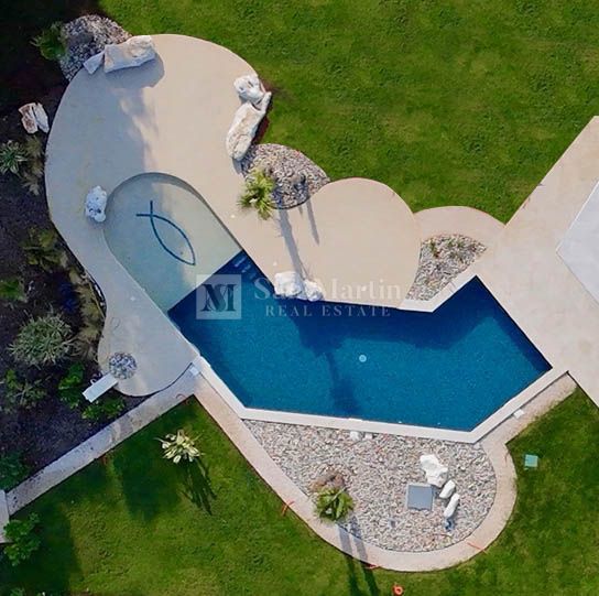 Poreč, Luksuzna hiša z bazenom