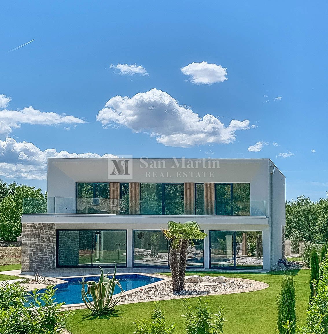 Poreč, Luksuzna hiša z bazenom