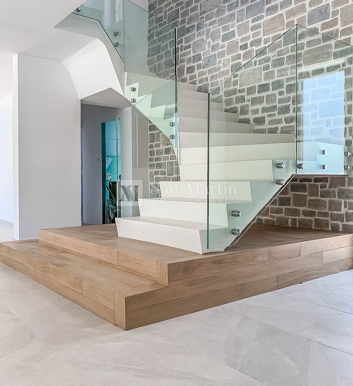 Poreč, Luksuzna hiša z bazenom