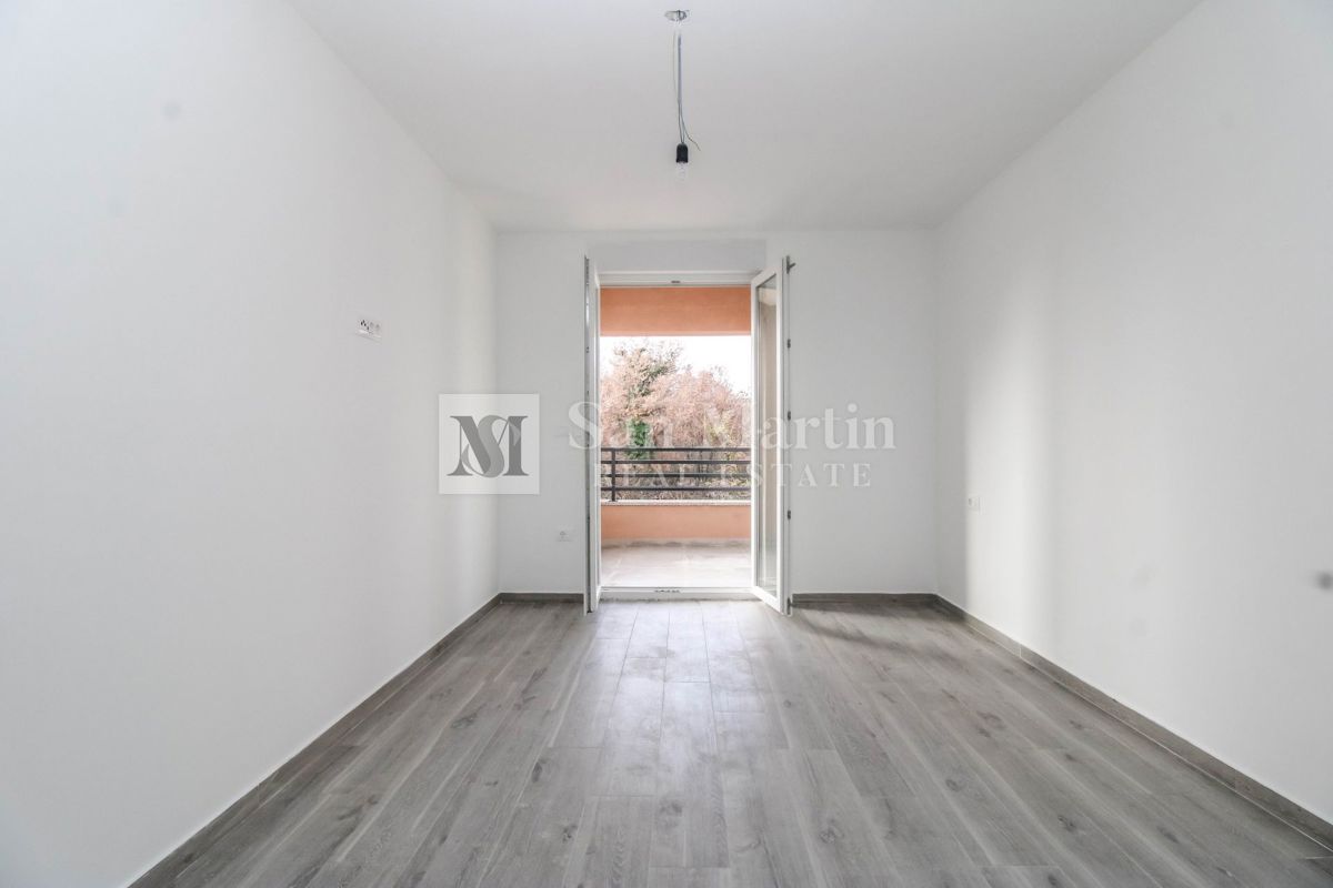 Poreč-okolica, trisobno stanovanje v novogradnji