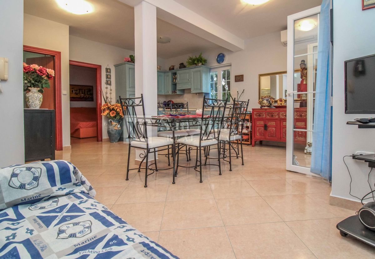 POREČ, Super apartma 2s